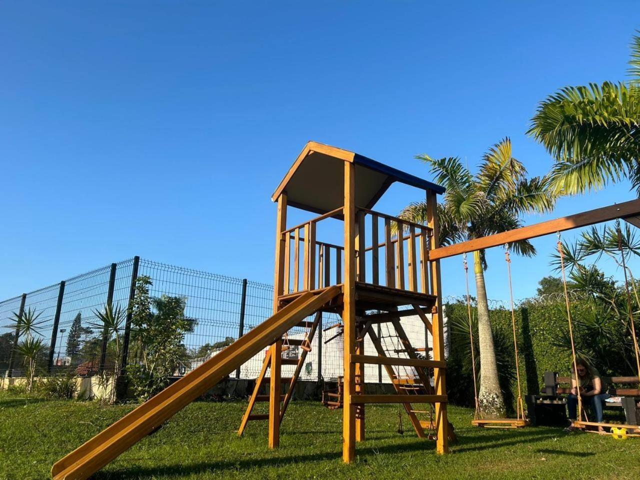 Kitnet Flamingo 31B Matinhos Exterior foto